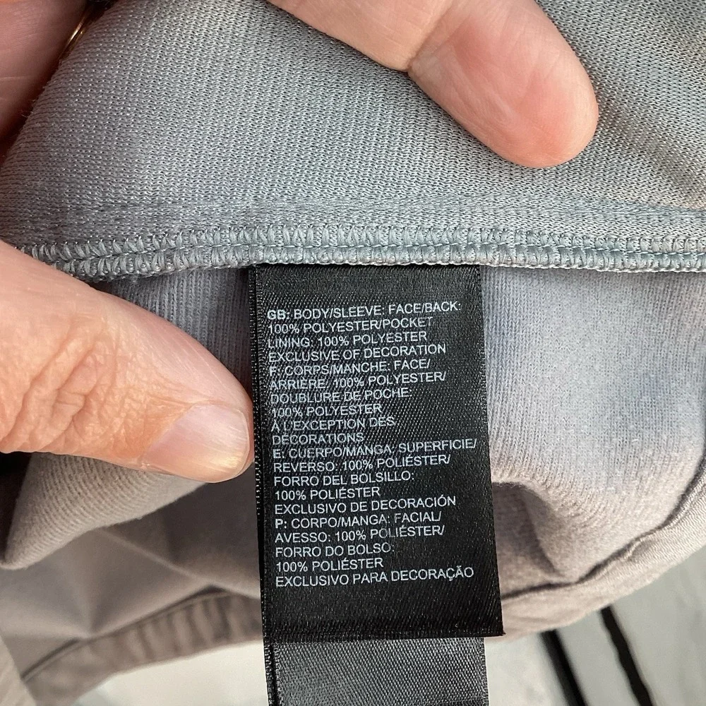 Mens The North Face Castle Rock SoftShell Full Sip Long Sleeve Jacket-Black/Gray